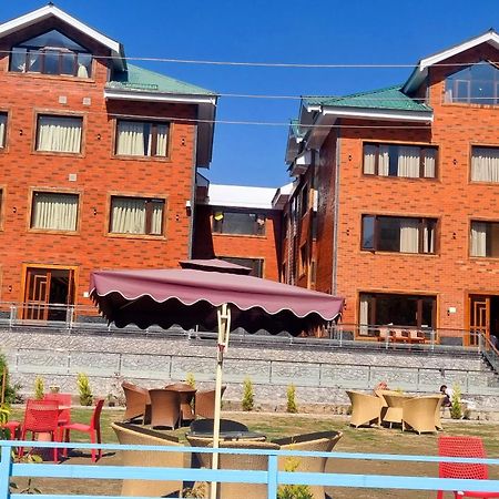 White Water Resorts Pahalgām Exterior foto